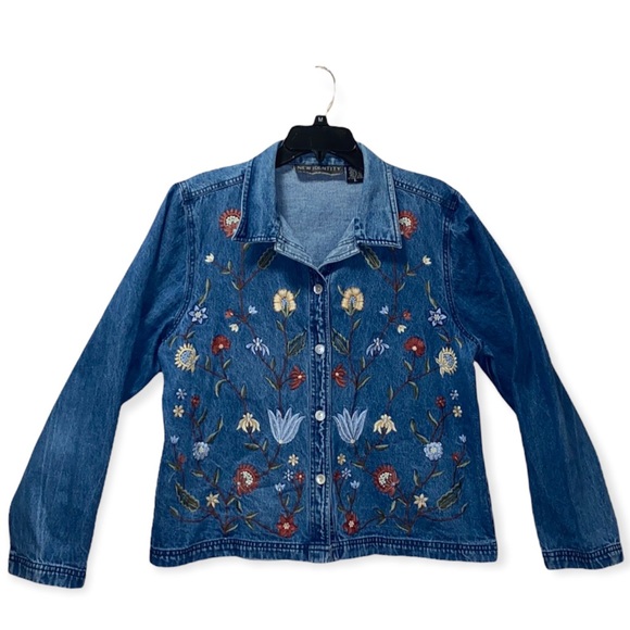 Vintage New Identity Denim Embroidered Button Down - Picture 3 of 12